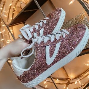 Pink glitter sneakers ✨